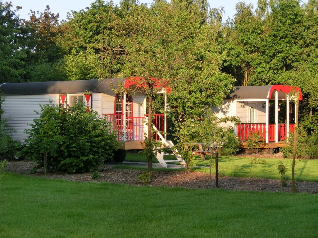 Pipowagen Camping Puur Genieten Bed & Breakfast Someren ภายนอก รูปภาพ
