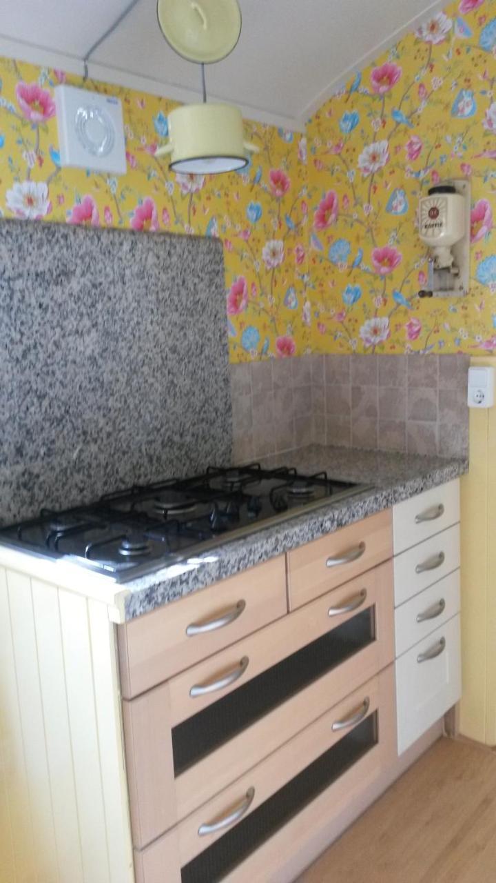 Pipowagen Camping Puur Genieten Bed & Breakfast Someren ภายนอก รูปภาพ